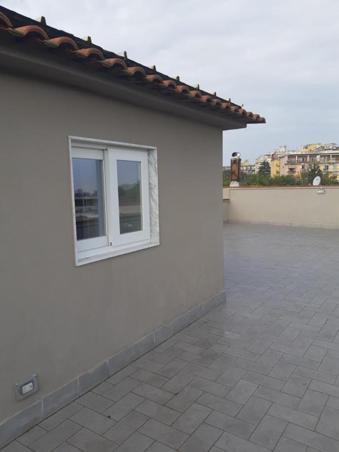 Il Rifugio Degli Artisti Apartment Наполи Екстериор снимка