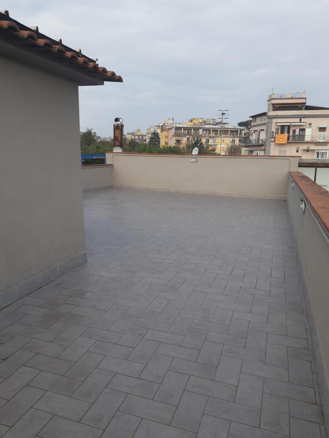 Il Rifugio Degli Artisti Apartment Наполи Екстериор снимка